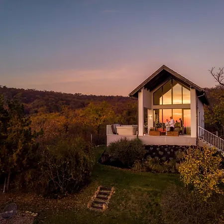 Suqo Vendeghaz Holiday home Sukoro